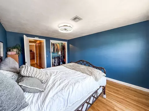 16 Elliot Ave, Chicopee, MA 01020 photo 27