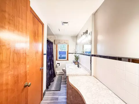16 Elliot Ave, Chicopee, MA 01020 photo 25
