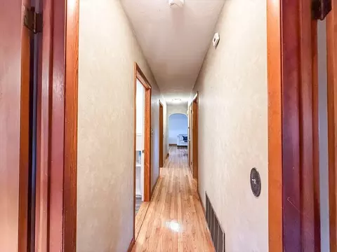 16 Elliot Ave, Chicopee, MA 01020 photo 12
