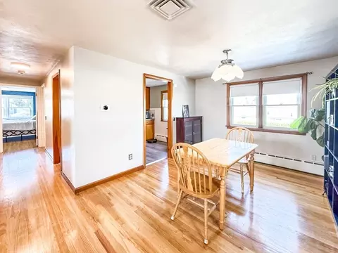 16 Elliot Ave, Chicopee, MA 01020 photo 22