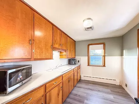 16 Elliot Ave, Chicopee, MA 01020 photo 23