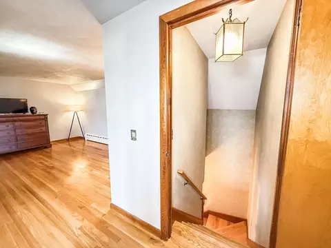 16 Elliot Ave, Chicopee, MA 01020 photo 18
