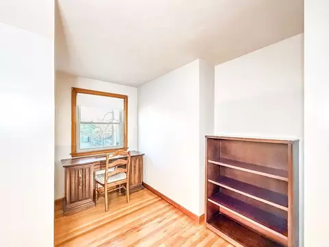 16 Elliot Ave, Chicopee, MA 01020 photo 21