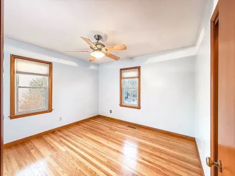 16 Elliot Ave, Chicopee, MA 01020 photo 10