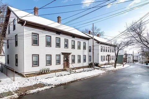 133 Church St, Woonsocket, RI 02895
