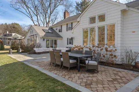 39 Westerly Rd, Weston, MA 02493 photo 38