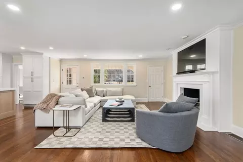 39 Westerly Rd, Weston, MA 02493 photo 9