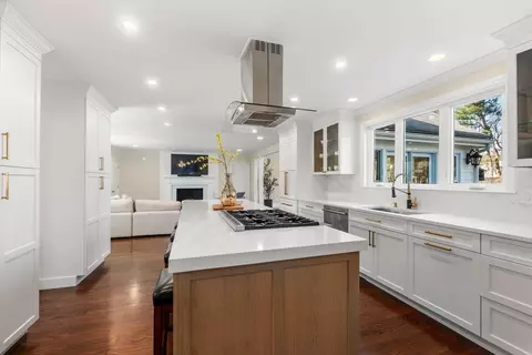39 Westerly Rd, Weston, MA 02493 photo 6
