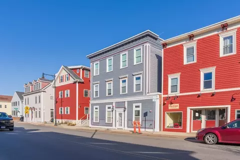 93-95 Bridge St #2, Salem, MA 01970