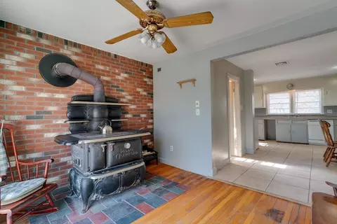 Entry Way - 2 Whitfield Way, Canton, MA 02021 photo 1 of 2