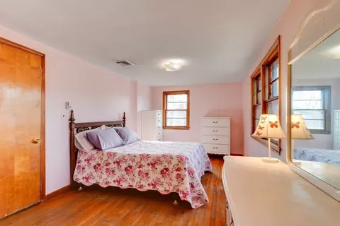 Bedroom - 2 Whitfield Way, Canton, MA 02021 photo 3 of 6