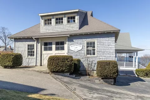 4 Bay View Ave, Hingham, MA 02043 photo 36