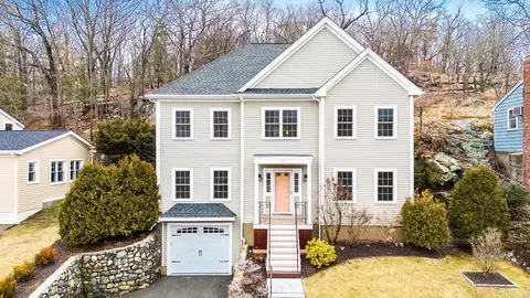 32 Brand St, Arlington, MA 02474