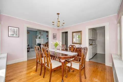 Dining - 62 Linden St, Reading, MA 01867 photo 3 of 3