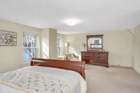 Bedroom - 62 Linden St, Reading, MA 01867 photo 2 of 8