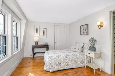 Bedroom - 62 Linden St, Reading, MA 01867 photo 3 of 8