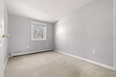 Bedroom - 10 Capen Ln, Dedham, MA 02026 photo 4 of 7
