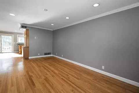 19 Smithfield Ct #19, Springfield, MA 01108 photo 5