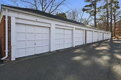 19 Smithfield Ct #19, Springfield, MA 01108 photo 30