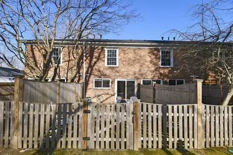 19 Smithfield Ct #19, Springfield, MA 01108 photo 28