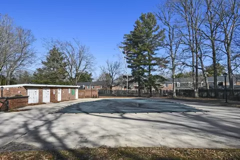 19 Smithfield Ct #19, Springfield, MA 01108 photo 31