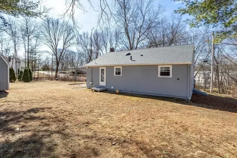 Exterior - 86 Wayside Rd, Worcester, MA 01605 photo 9 of 9