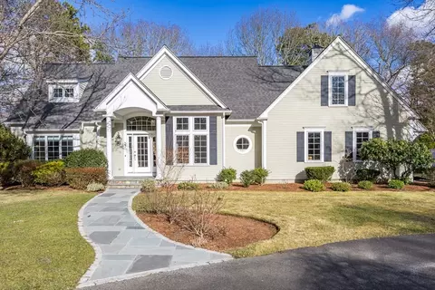 23 Open Space Dr, Sandwich, MA 02563