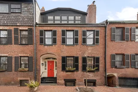 28 Fayette St, Boston, MA 02116