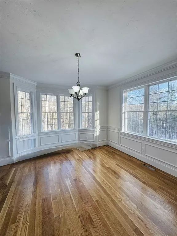 Dining - 200 Randall Rd, Berlin, MA 01503 photo 1 of 1