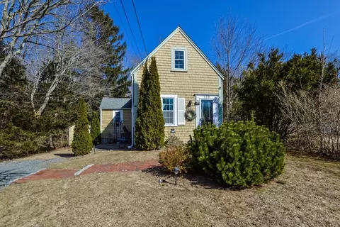 223 Main St, Sandwich, MA 02563