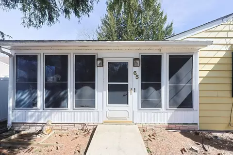 65 Patterson Ave, Springfield, MA 01119 photo 2
