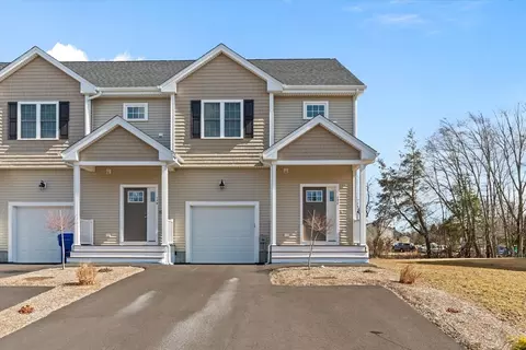 10 Dora Dr #C, Taunton, MA 02780