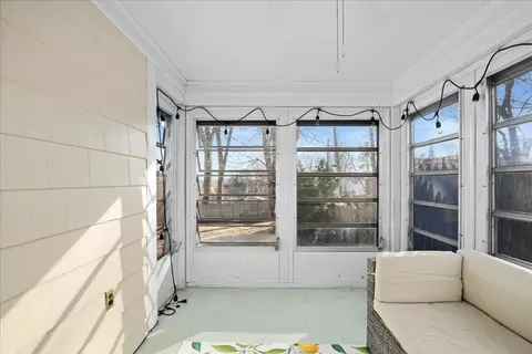 Exterior - 8 Stoneleigh Rd, Worcester, MA 01606 photo 4 of 15
