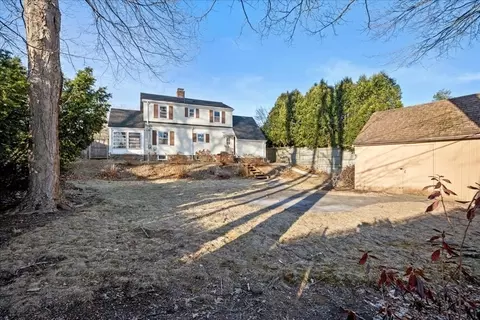Exterior - 8 Stoneleigh Rd, Worcester, MA 01606 photo 9 of 15