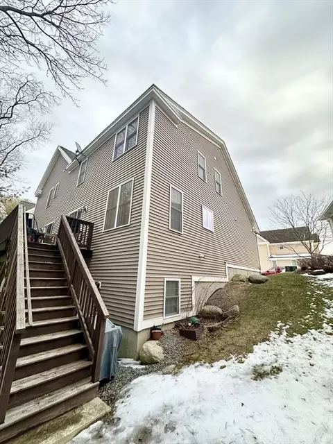 18 Longview Cir #A, Ayer, MA 01432 photo 2