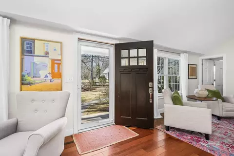 108 Main St, Barnstable, MA 02635 photo 9