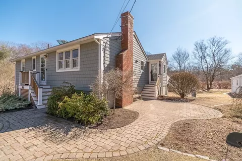 45 Stockholm Ave, Rockport, MA 01966