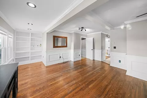 Living - 6 Goddard St, Webster, MA 01570 photo 2 of 2