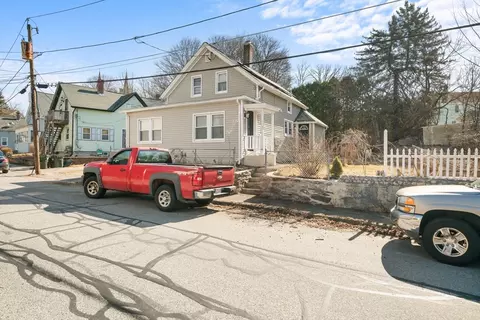 Exterior - 6 Goddard St, Webster, MA 01570 photo 2 of 4