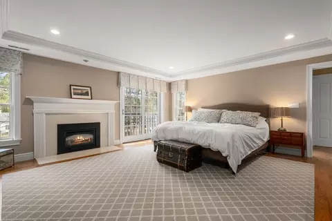 22 Laurel Rd, Weston, MA 02493 photo 18