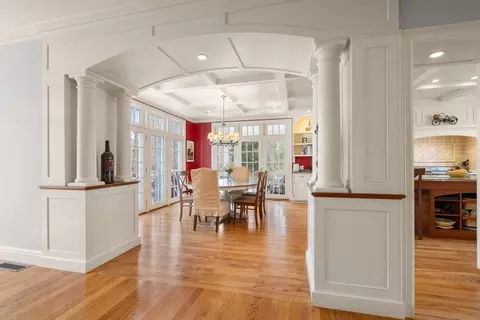 22 Laurel Rd, Weston, MA 02493 photo 12