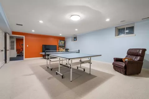22 Laurel Rd, Weston, MA 02493 photo 36