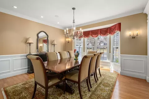 22 Laurel Rd, Weston, MA 02493 photo 7