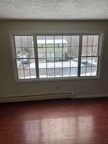 255-257 Roy St, Springfield, MA 01104 photo 4