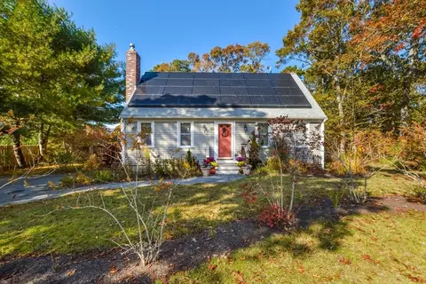 12 Black Watch, Mashpee, MA 02649