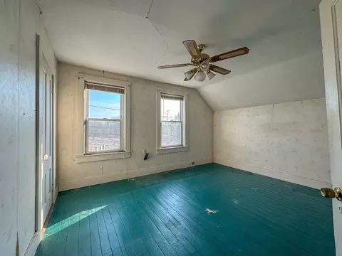 34 Smithfield Rd, Woonsocket, RI 02895 photo 11