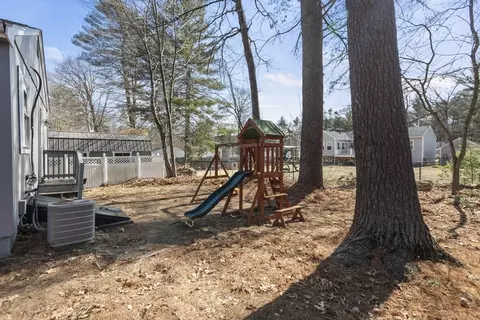Exterior - 9 Ledge Rd, Norton, MA 02766 photo 2 of 6