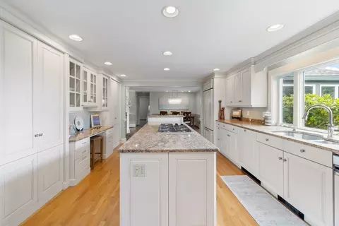17 Holway Dr, Barnstable, MA 02668 photo 6