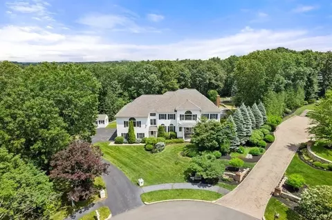 6 Jonas Stone Cir, Lexington, MA 02420