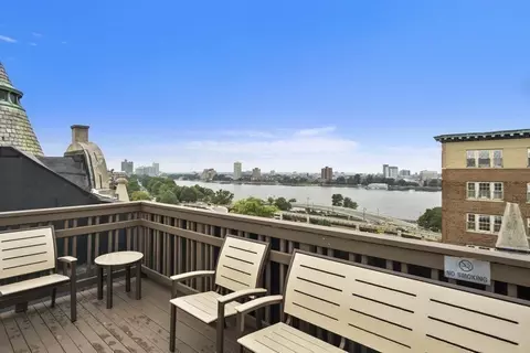 View/Area - 4 Charlesgate E #407, Boston, MA 02215 photo 2 of 7